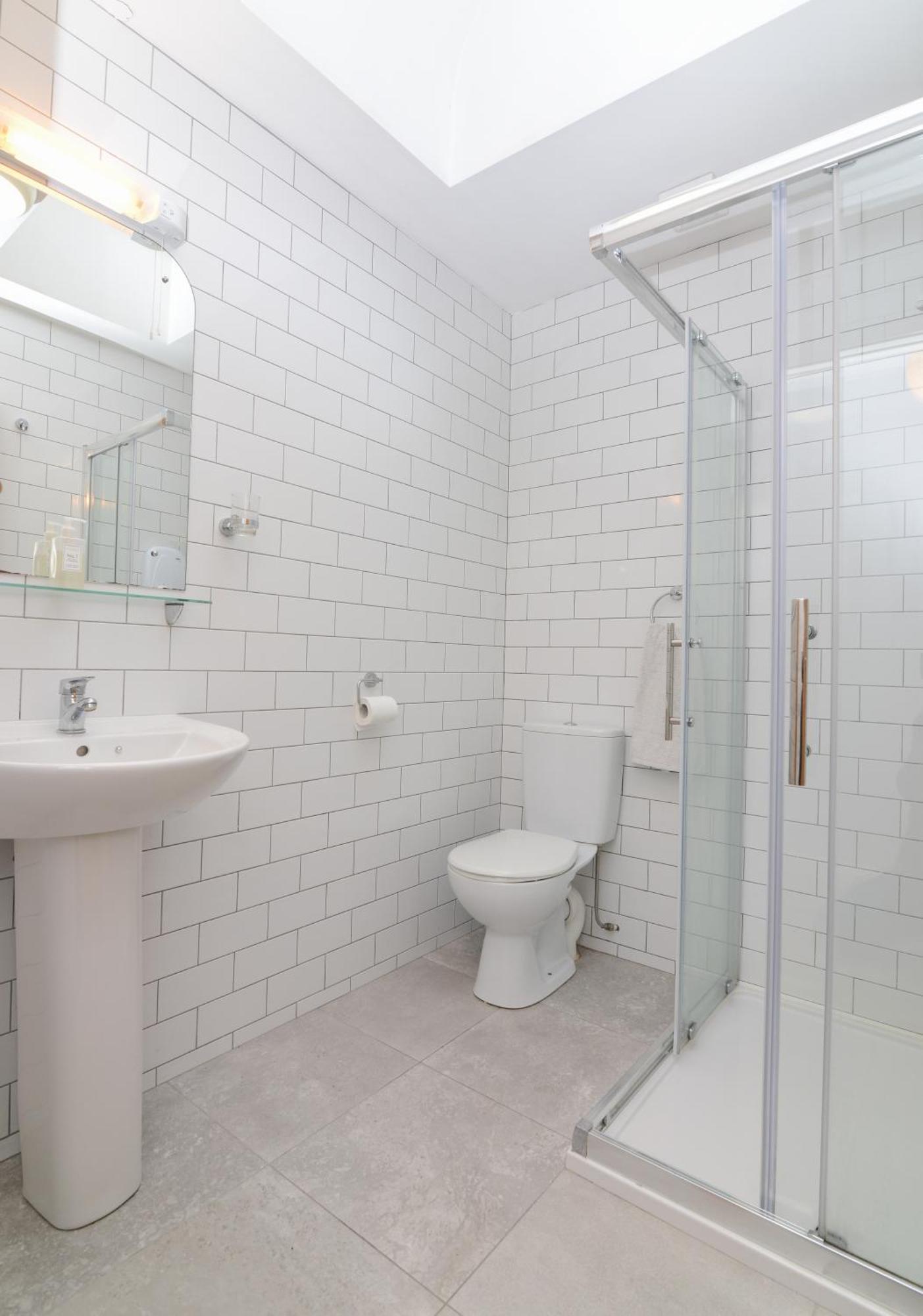 The Red Keep Fab Location - Two Bed - Two Bathrooms -Townhouse Galway Exterior foto